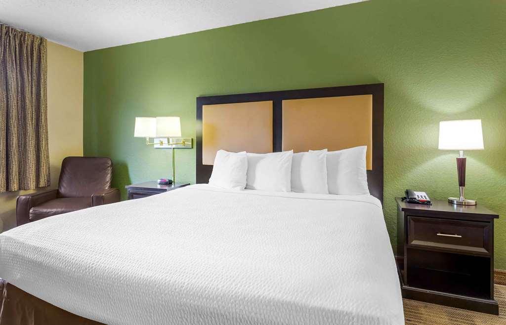Extended Stay America Suites - Houston - Galleria - Westheimer Room photo